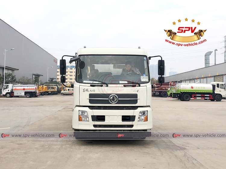 Pesticide Spraying Truck Dongfeng - F